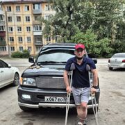  ,  Roman, 32