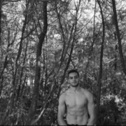  ,  Azer, 27