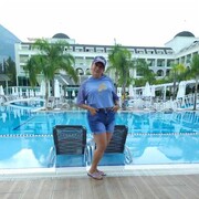  ,   Linda, 42 ,   ,   