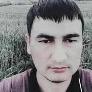 ,  Umrbek, 37
