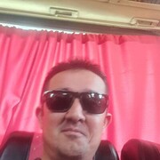  ,  Farhod, 37