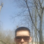  ,  Dima, 34