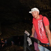  --,   , 42 ,  