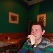  ,   Wiktor, 39 ,   