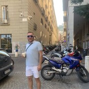  ,   Leszek, 44 ,   ,   