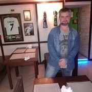  ,   Artemyxxx, 42 ,  