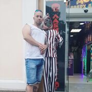  ,  Sergey, 39