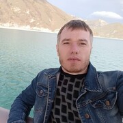  ,  Islam, 38