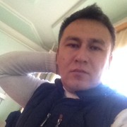  ,  Timur, 34