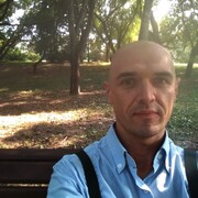  ,   Yan, 43 ,   