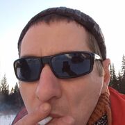  ,   Denis, 42 ,   c , 