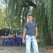  ,   Lexa, 32 ,     , c 