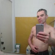  ,   Robert, 48 ,   