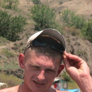  ,   Den, 44 ,   