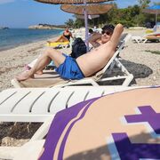  Cesme,   Berk, 37 ,   ,   , c , 