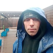  ,   Russlan, 42 ,   ,   