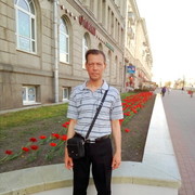  ,   Yuriy, 51 ,  