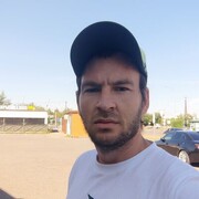  ,  , 32