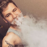  ,   Valeriy, 32 ,   ,   , 