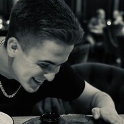  ,   Andrew, 26 ,   ,   