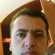  ,   Joni, 40 ,   