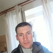  ,   Denis, 39 ,   ,   , c 