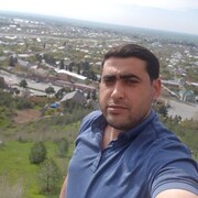  -,  Sadiq, 32