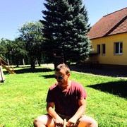  ,  Yra, 31