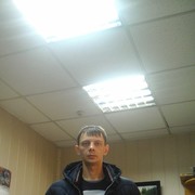  ,  Djoni, 42