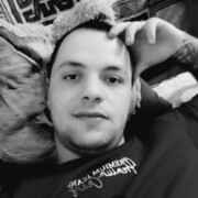  ,  Alex, 28