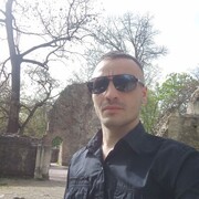  Varpalota,   Andrii, 32 ,   ,   , 