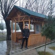  ,  Shuhrat, 37