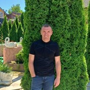  ,  Andrii, 42