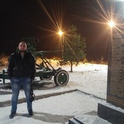  -,   Max, 37 ,   ,   , c 