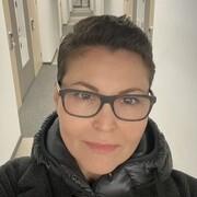  -,   Julia, 52 ,   ,   , c 