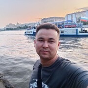  ,   Qadir, 32 ,   ,   