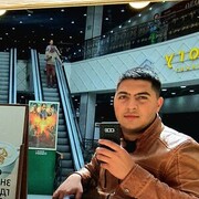  -,   Adam, 25 ,   ,   