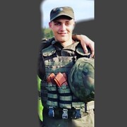  ,   Sasha, 27 ,  