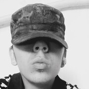  ,  Maksim, 18