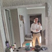 ���������� ������-��-����, ���� ������� Bruce Wayne, 27 ���, ������������ ��� ������, ����� � ���������, ���������