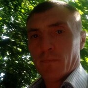  ,  Artem, 33