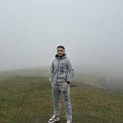  ,  Raul, 23