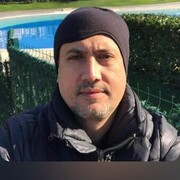  ,  Robert Lucas, 25