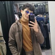  ,  Alex, 18