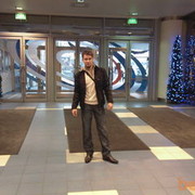  ,   Artur, 40 ,     , c 