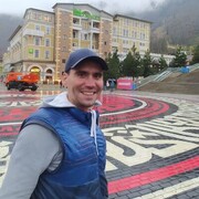  ,   Konstantin, 36 ,   ,   