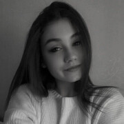  ,  Kristina, 19