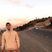  ,   Khan, 27 ,   ,   