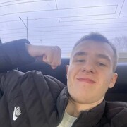  ,   Lui, 24 ,   ,   