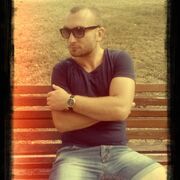  ,  Tim, 33